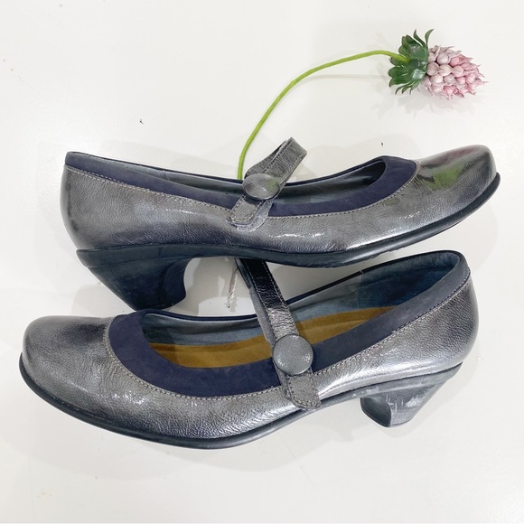 NAOT Pewter Patent Leather and Suede Comfort Low-Heel Mary Jane Pumps Si… - Picture 1 of 8